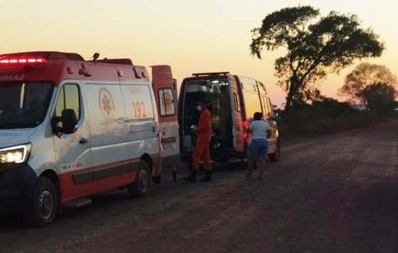 Bombeiros atendem trabalhador rural ap&oacute;s acidente com cavalo na Estrada Parque em Corumb&aacute;