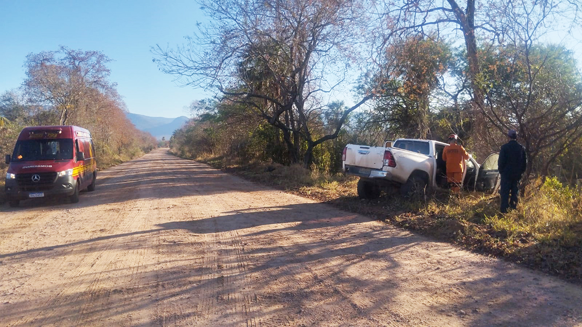 Capotamento deixa dois feridos e uma vítima fatal na MS-454 acesso a Forte Coimbra em Corumbá
