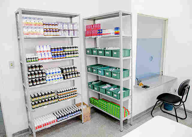 Prefeitura reabre farm&aacute;cia da UBSF Bonif&aacute;cio Tiaen e amplia acesso a medicamentos
