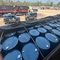 Receita Federal e PF ret&eacute;m 15 toneladas de insumo qu&iacute;mico usado na produ&ccedil;&atilde;o de coca&iacute;na na fronteira em Corumb&aacute;