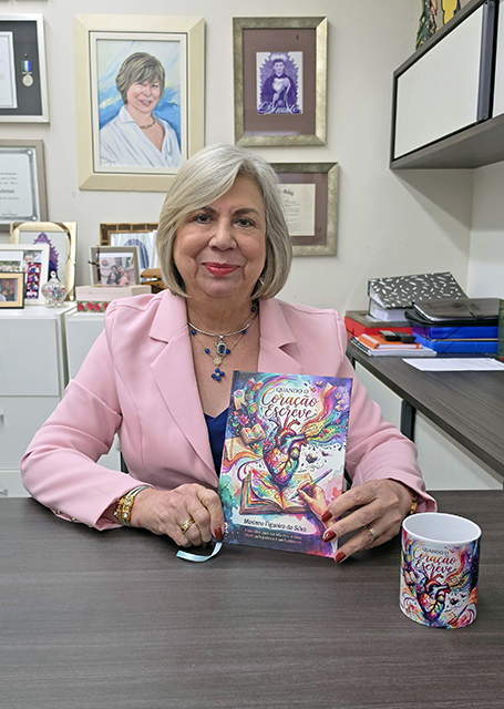 Escritora Marlene Figueira lan&ccedil;a novo livro que re&uacute;ne sentimentos e emo&ccedil;&otilde;es
