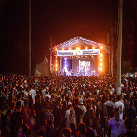 Bom Gosto re&uacute;ne multid&atilde;o em show de comemora&ccedil;&atilde;o pelos 248 anos de Corumb&aacute;