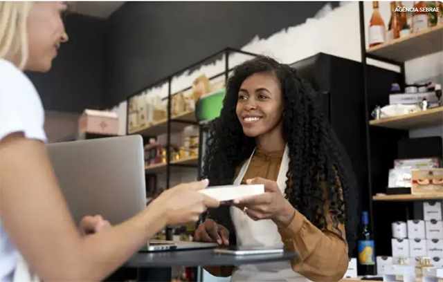 Emprego formal é tendência e mulheres empreendedoras contratam mais que os homens