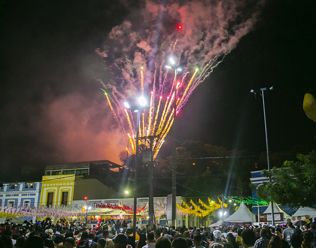 Sancionada lei que pro&iacute;be soltura de fogos com estampido em Corumb&aacute;