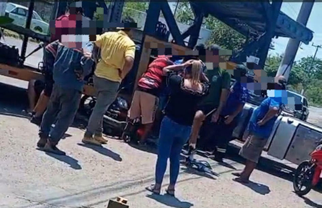 Motociclista fica ferido no bairro Aeroporto em Corumbá após colidir contra carreta