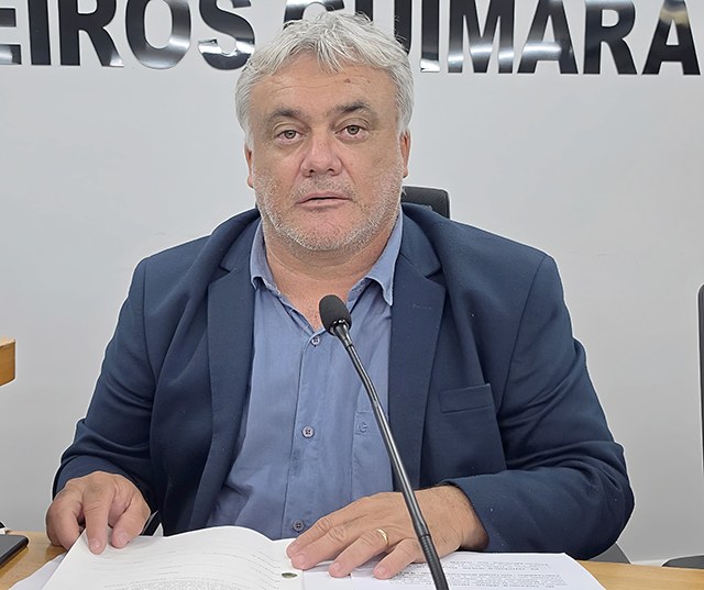 Pavimenta&ccedil;&atilde;o da 15 de Novembro &eacute; solicitada por Genilson, na C&acirc;mara