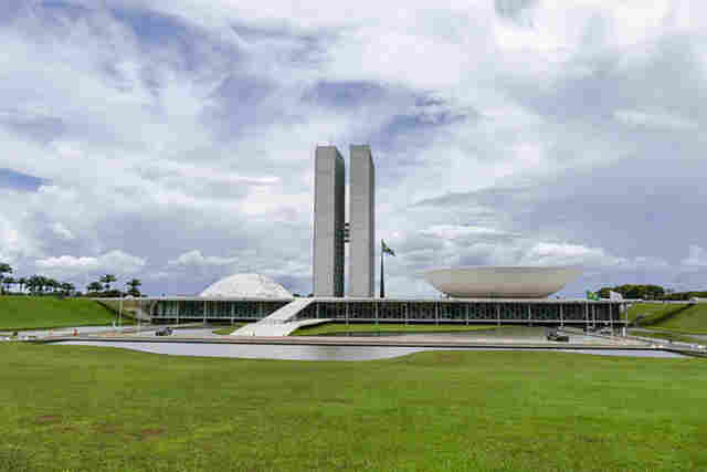 Congresso ter&aacute; sete em cada dez parlamentares contra agenda ambiental 