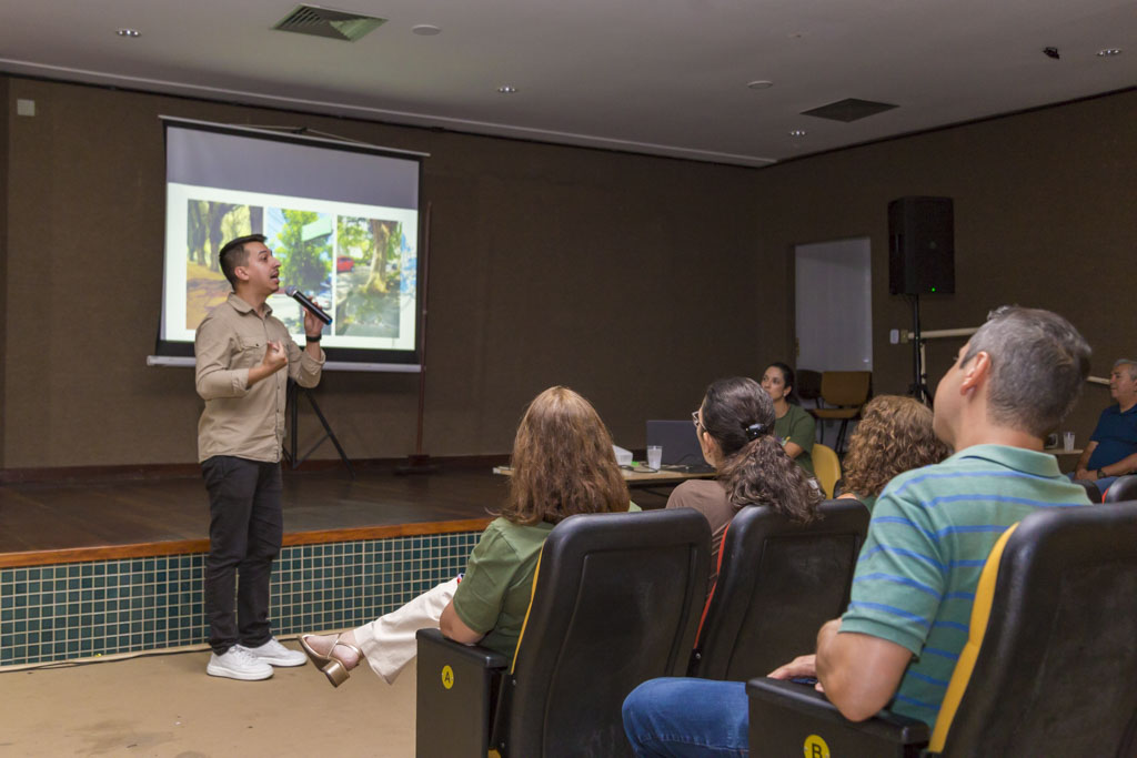 Corumb&aacute; planeja cidade mais verde com Plano de Arboriza&ccedil;&atilde;o Urbana