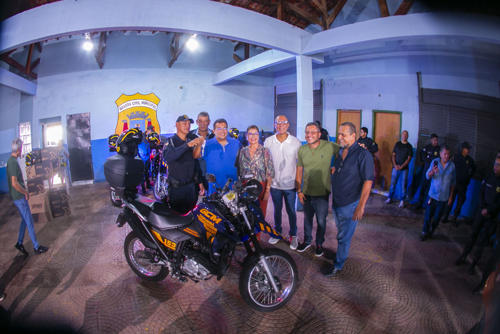 Guarda Municipal de Corumbá amplia estrutura com entrega de sete motos