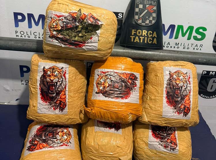 PM desarticula esquema de tráfico de drogas e prende quatro pessoas com mais de 7 quilos de skunk em Corumbá