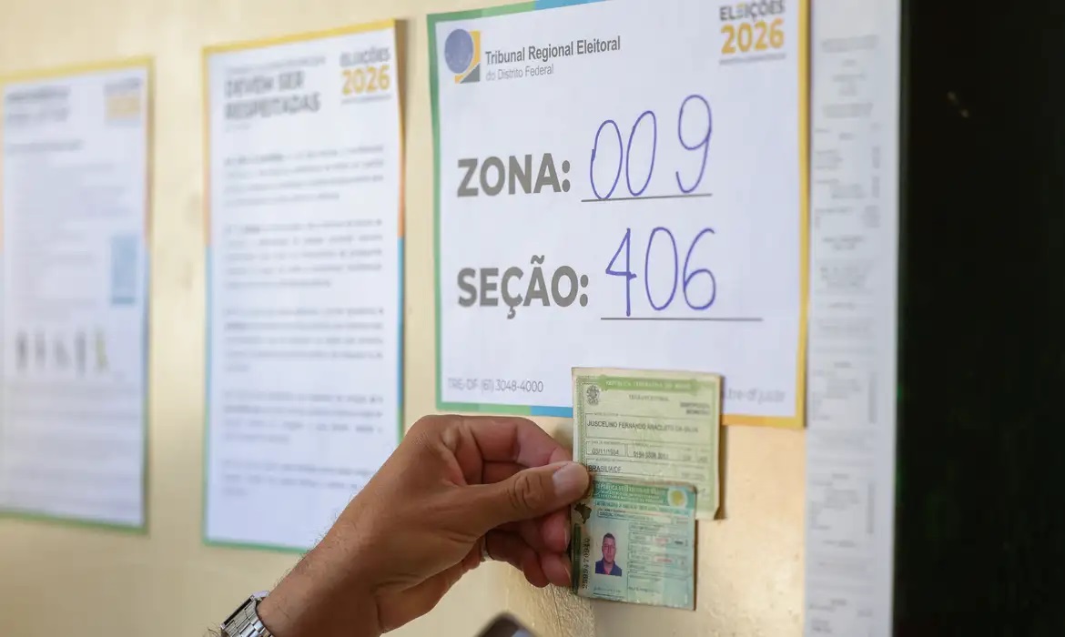 Advogado vê sabotagem à democracia em falta de transporte de eleitores