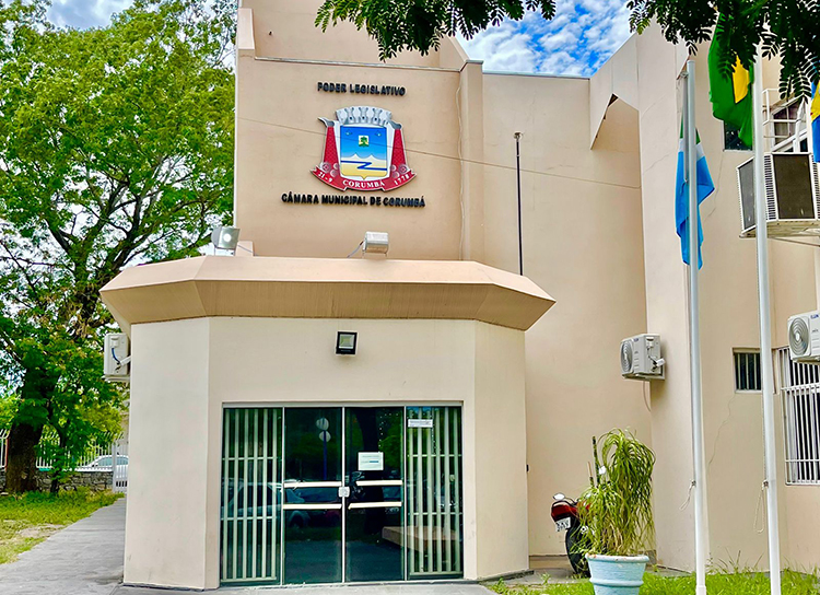 Sessão Solene na Câmara marca encerramento da Campanha Outubro Rosa em Corumbá