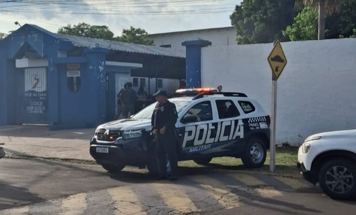 6&ordm; BPM intensifica policiamento em escolas estaduais ap&oacute;s v&iacute;deos de brigas entre estudantes em Corumb&aacute;