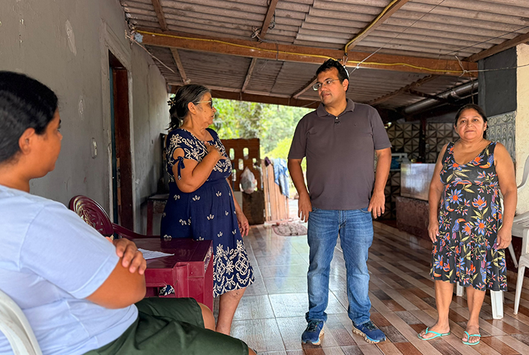 Prefeito visita comunidade de Ant&ocirc;nio Maria Coelho e anuncia comit&ecirc; para acompanhar impactos